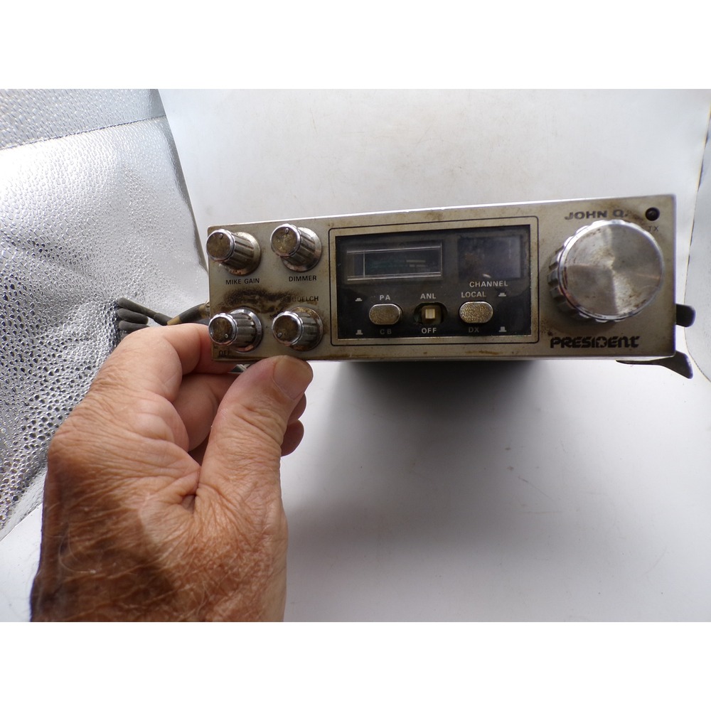 Vintage President John Q CB Radio Transceiver 40 Channel Mobile With Mic READ